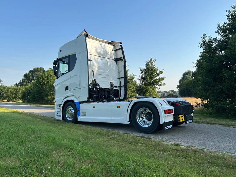 Scania S500 NGS | 4x2 NB | 4 BALOON SUSP. | PARK-COOLER | RETARDER | FULL-AIR | PTO PREP. | ACC | - Xe đầu kéo: hình 3 Scania S500 NGS | 4x2 NB | 4 BALOON SUSP. | PARK-COOLER | RETARDER | FULL-AIR | PTO PREP. | ACC | - Xe đầu kéo: hình 3