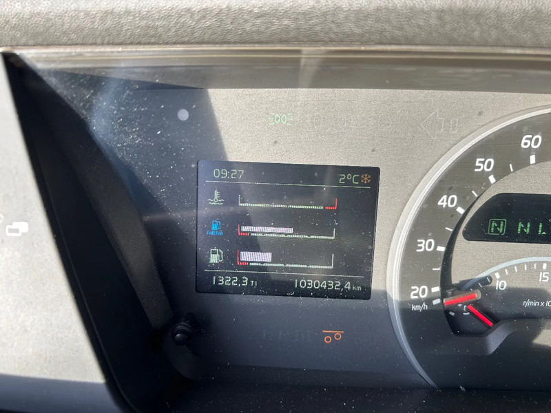 Volvo FH | 540 E6 | 6X4/4 BOUGY LIFTER | 04/2016 | - Xe đầu kéo: hình 5 Volvo FH | 540 E6 | 6X4/4 BOUGY LIFTER | 04/2016 | - Xe đầu kéo: hình 5