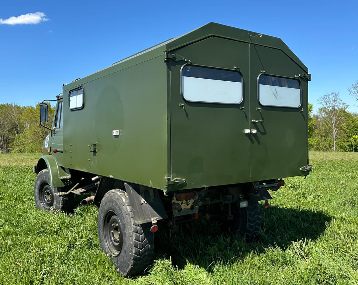 Unimog 1300L - U1300L 435 44760 Mercedes Benz 435 - Tiện ích/ Xe đặc dụng: hình 3 Unimog 1300L - U1300L 435 44760 Mercedes Benz 435 - Tiện ích/ Xe đặc dụng: hình 3