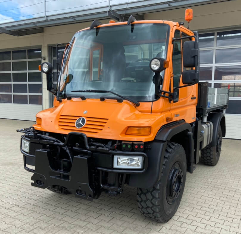 Unimog 500 - U500 405 33387 Mercedes Benz 405 - Tiện ích/ Xe đặc dụng: hình 1 Unimog 500 - U500 405 33387 Mercedes Benz 405 - Tiện ích/ Xe đặc dụng: hình 1