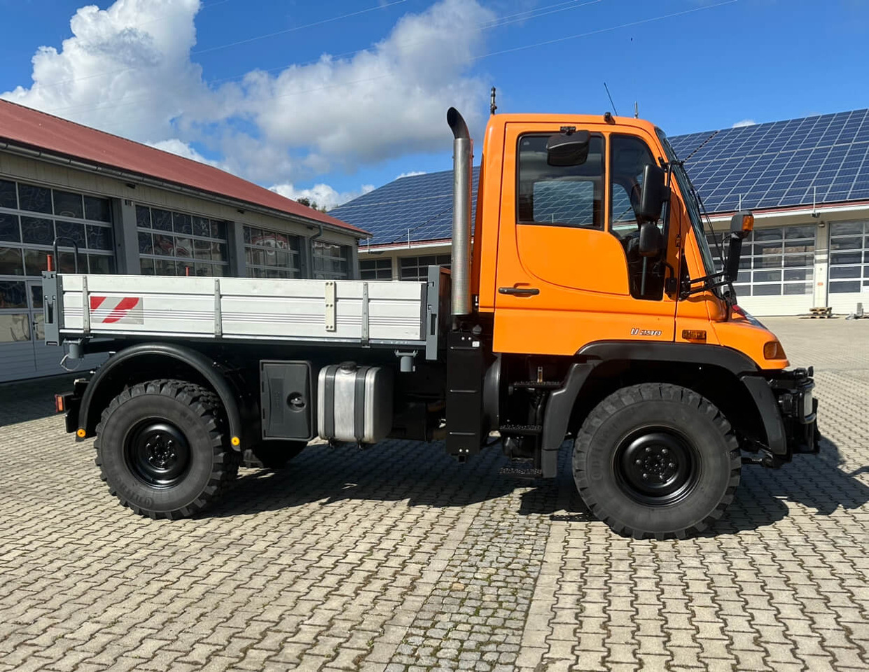 Unimog 290 - U290 405 11347 Mercedes Benz 405 - Xe ben: hình 3 Unimog 290 - U290 405 11347 Mercedes Benz 405 - Xe ben: hình 3