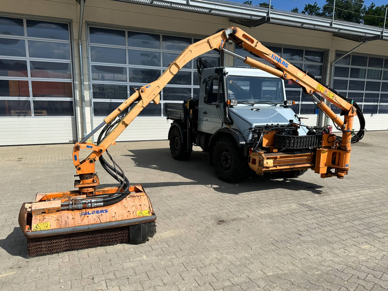 Unimog Frontauslegermähgerät Mulag FME600 - Dàn băm cỏ cần cẩu: hình 2 Unimog Frontauslegermähgerät Mulag FME600 - Dàn băm cỏ cần cẩu: hình 2