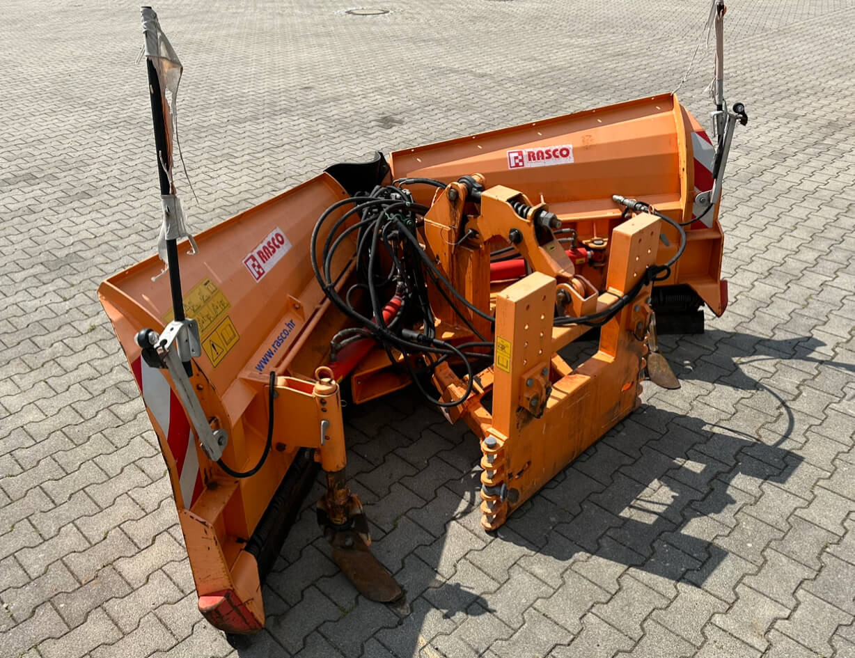 Unimog Schneepflug - Vario Rasco VERTUS 3.2 GB2X3 - Cày tuyết: hình 4 Unimog Schneepflug - Vario Rasco VERTUS 3.2 GB2X3 - Cày tuyết: hình 4