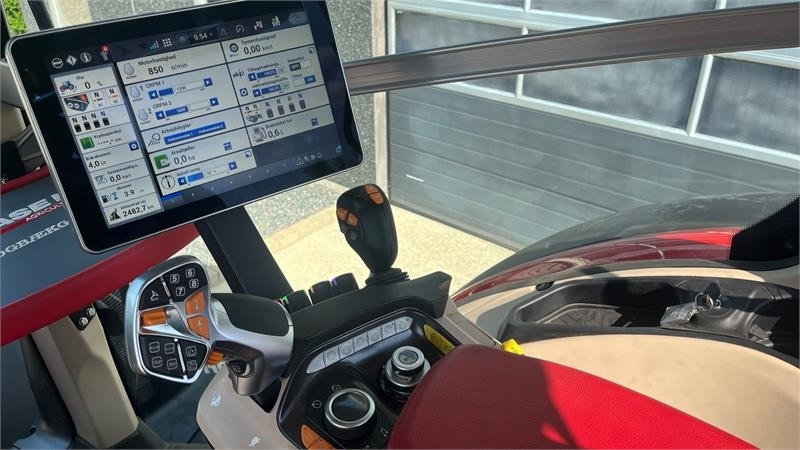 Máy cày Case IH Optum 300 CVX AFS Connect med frontlift og SafeGua: hình 9
