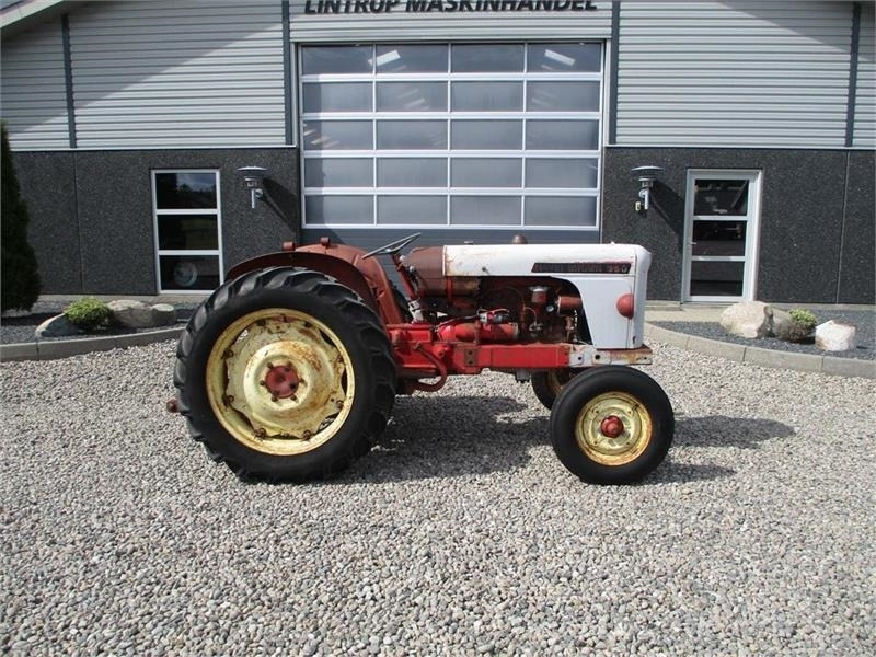 David Brown 950 Motor sidder fast - Máy cày: hình 1 David Brown 950 Motor sidder fast - Máy cày: hình 1