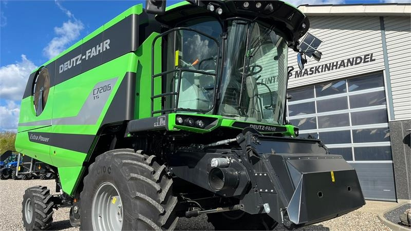 Deutz-fahr C7206 With 24feed - 7.2m header. New and unused Co - Máy gặt đập: hình 3 Deutz-fahr C7206 With 24feed - 7.2m header. New and unused Co - Máy gặt đập: hình 3