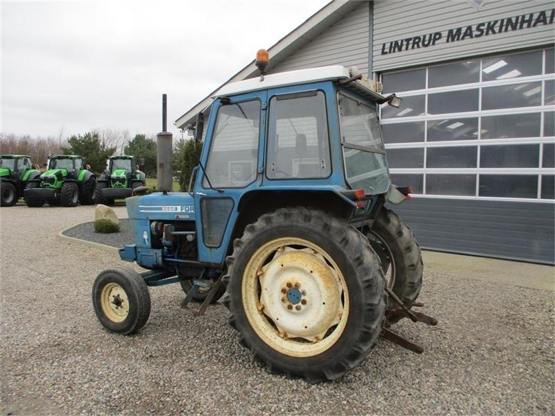 Ford 6600 - Máy cày: hình 3 Ford 6600 - Máy cày: hình 3