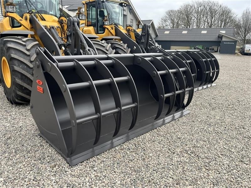 Máy xúc lật bánh lốp JST Overfaldsskovl 300 med skårende tænder og med ekst: hình 7 Máy xúc lật bánh lốp JST Overfaldsskovl 300 med skårende tænder og med ekst: hình 7