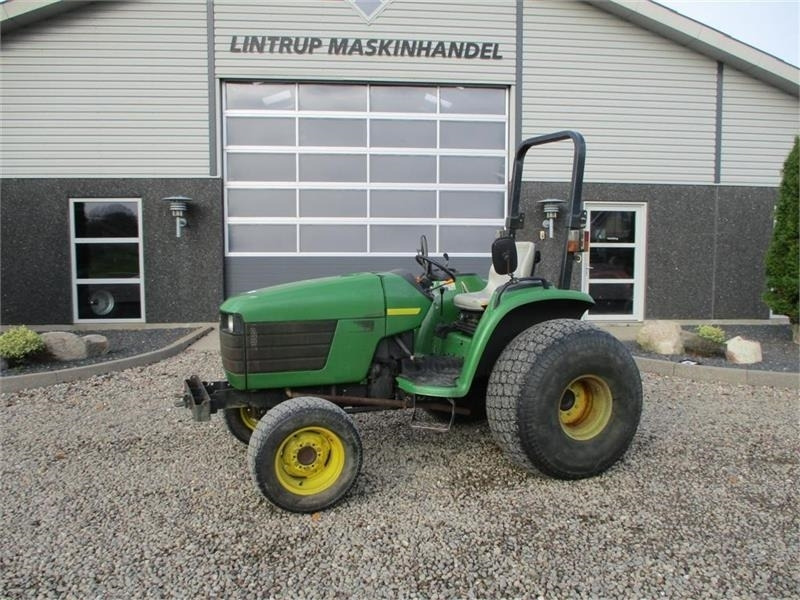 John Deere 4600 Med Græshjul - Máy cày: hình 1 John Deere 4600 Med Græshjul - Máy cày: hình 1