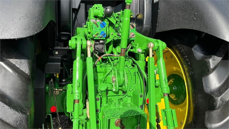 John Deere 6170R AutoPower. Meget velholdt traktor med få tim - Máy cày: hình 4 John Deere 6170R AutoPower. Meget velholdt traktor med få tim - Máy cày: hình 4