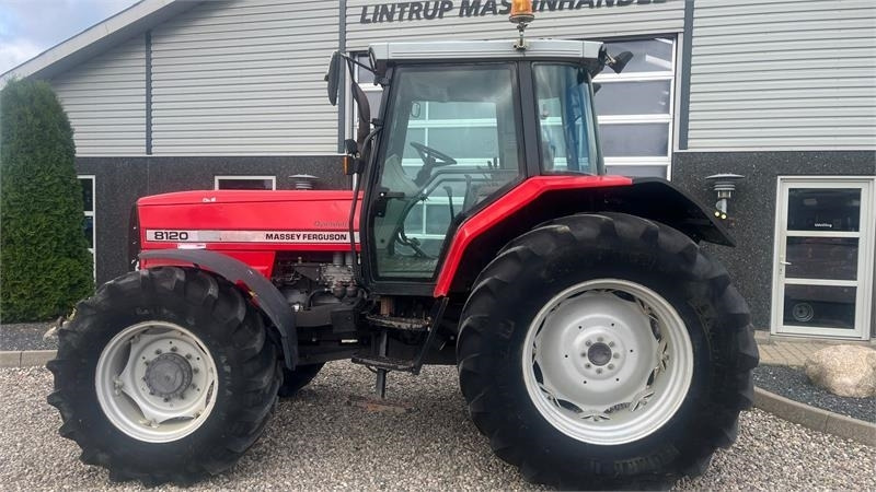 Máy cày Massey Ferguson 8120 DYNA 4 Med frontlift: hình 11 Máy cày Massey Ferguson 8120 DYNA 4 Med frontlift: hình 11