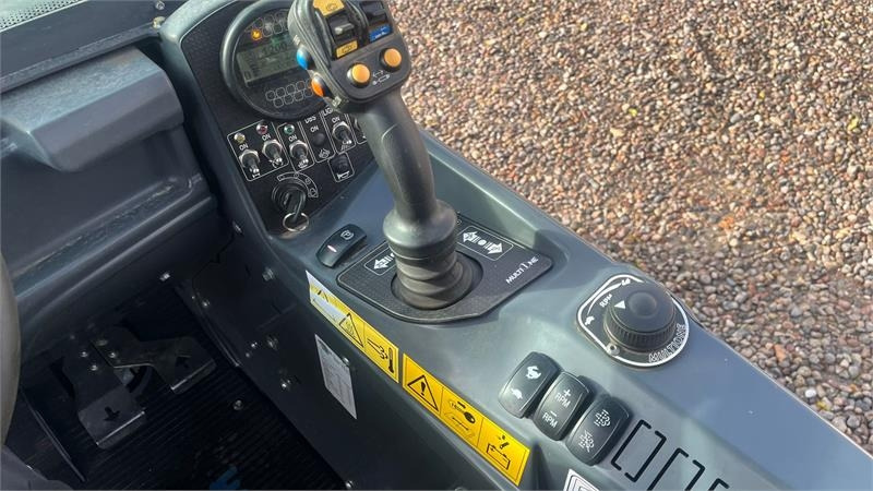 Multione 11.6 k Med pallegafler og multiskovl - Máy xúc lật bánh lốp kính thiên văn: hình 5 Multione 11.6 k Med pallegafler og multiskovl - Máy xúc lật bánh lốp kính thiên văn: hình 5