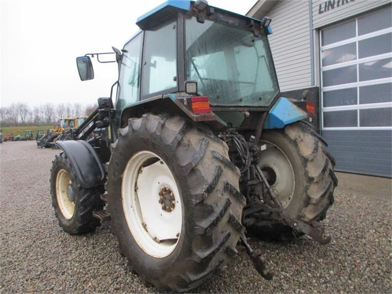 New Holland 7740 SLE Turbo Med frontlæsser og frontlift. - Máy cày: hình 3 New Holland 7740 SLE Turbo Med frontlæsser og frontlift. - Máy cày: hình 3