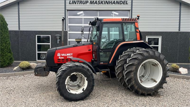 Valmet 6300 Evt. med tvillinghjul hele vejen rundt - Máy cày: hình 1 Valmet 6300 Evt. med tvillinghjul hele vejen rundt - Máy cày: hình 1