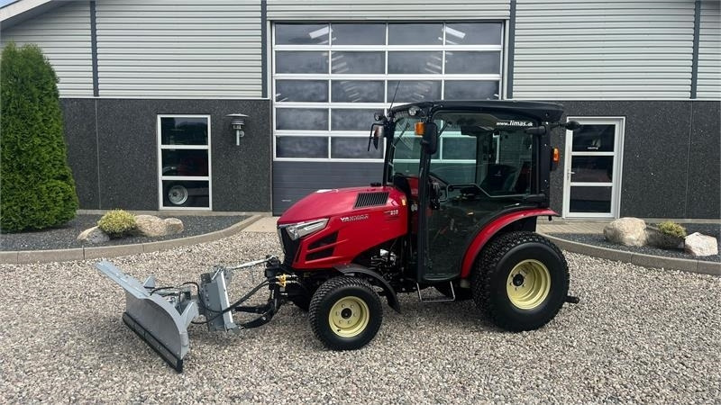Yanmar YT 235H 4WD Snow Edition med sneplov og spreder - Máy cày: hình 1 Yanmar YT 235H 4WD Snow Edition med sneplov og spreder - Máy cày: hình 1