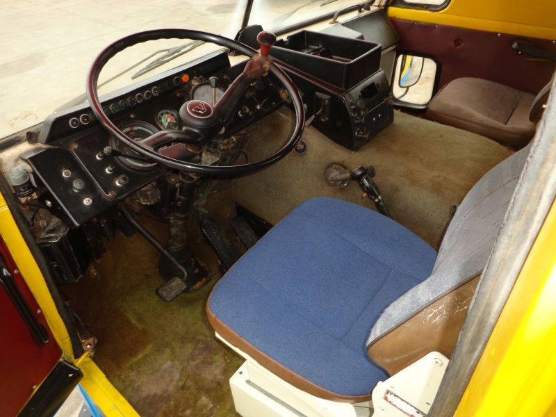 Xe đầu kéo Volvo F 89 Volvo F896X2: hình 9