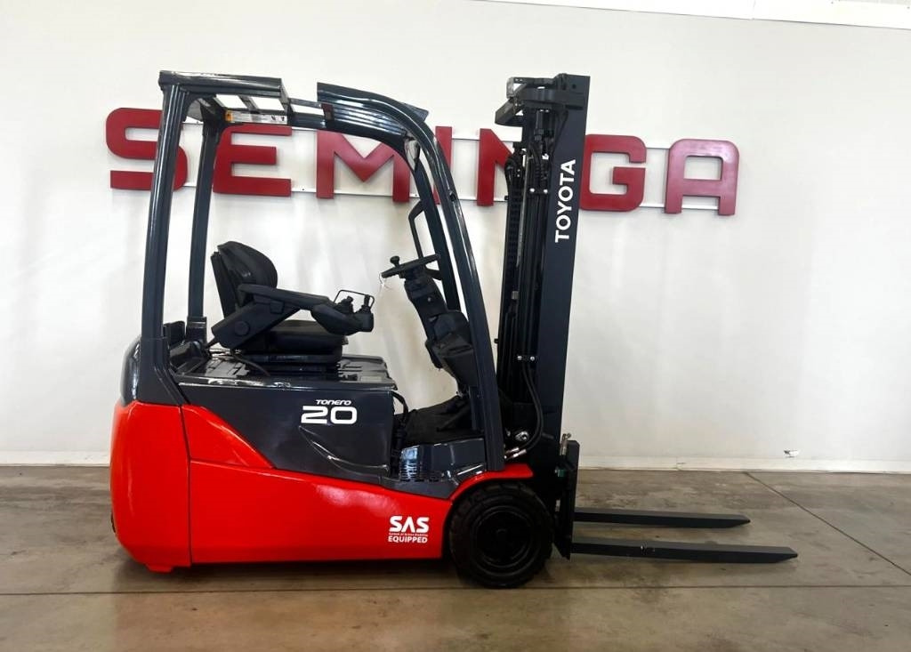 Toyota 10824 8FBET20 - Xe nâng điện: hình 2 Toyota 10824 8FBET20 - Xe nâng điện: hình 2