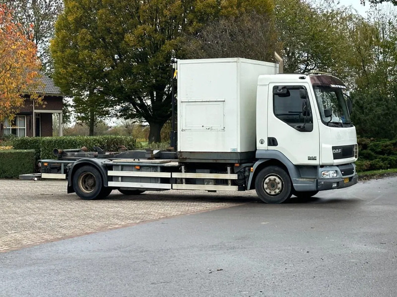 DAF LF 45 180!! HAAKARM/CONTAINER!!MOBILE WORKSHOP!! - Xe tải nâng móc: hình 3 DAF LF 45 180!! HAAKARM/CONTAINER!!MOBILE WORKSHOP!! - Xe tải nâng móc: hình 3