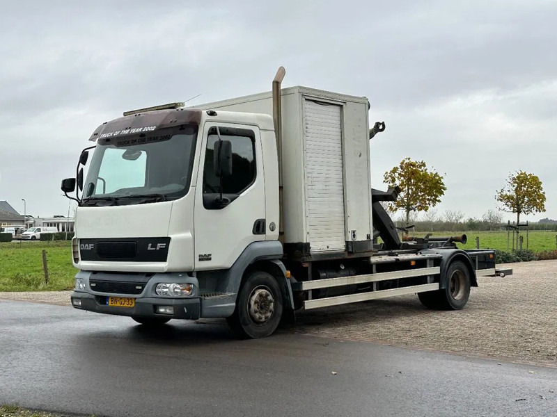 DAF LF 45 180!! HAAKARM/CONTAINER!!MOBILE WORKSHOP!! - Xe tải nâng móc: hình 4 DAF LF 45 180!! HAAKARM/CONTAINER!!MOBILE WORKSHOP!! - Xe tải nâng móc: hình 4