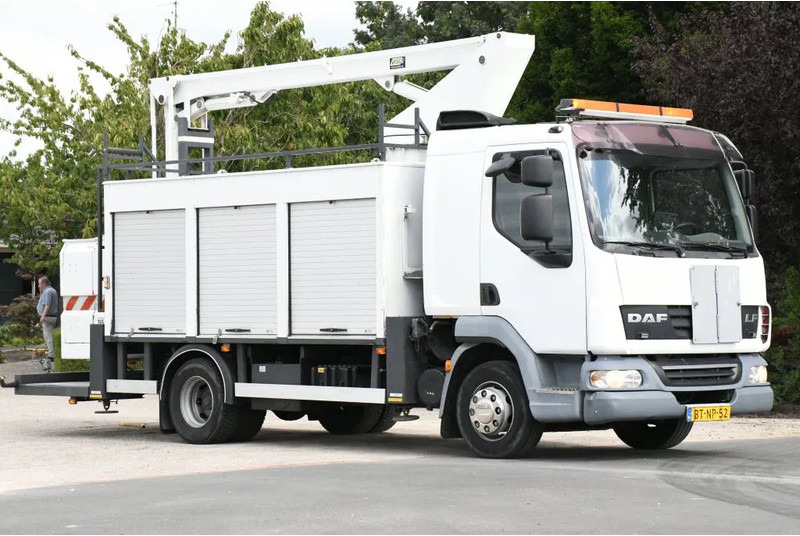 DAF LF 45.160 ARBEITSBUHNE/SKYWORKER/HOOGWERKER!!EURO4!! CUSTERS!! - Xe tải: hình 4 DAF LF 45.160 ARBEITSBUHNE/SKYWORKER/HOOGWERKER!!EURO4!! CUSTERS!! - Xe tải: hình 4
