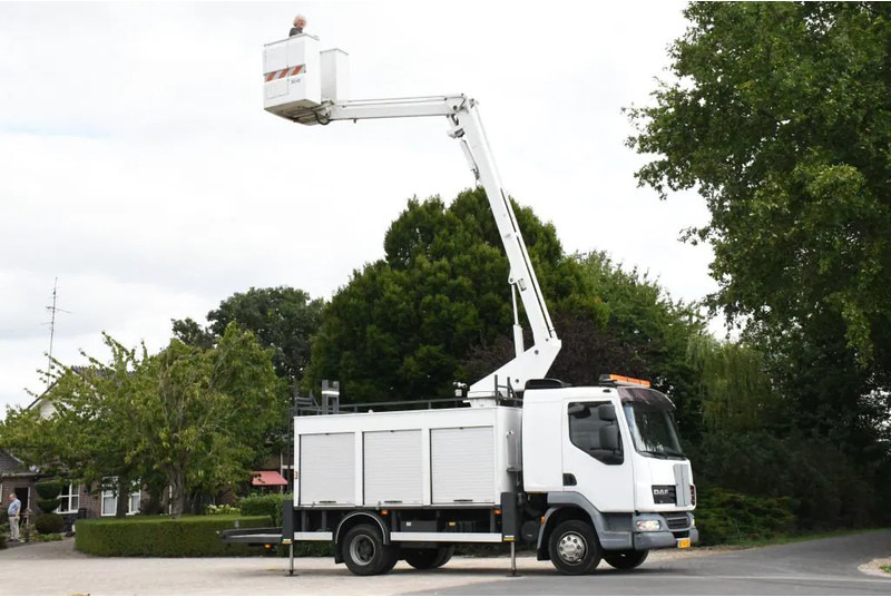 DAF LF 45.160 ARBEITSBUHNE/SKYWORKER/HOOGWERKER!!EURO4!! CUSTERS!! - Xe tải: hình 3 DAF LF 45.160 ARBEITSBUHNE/SKYWORKER/HOOGWERKER!!EURO4!! CUSTERS!! - Xe tải: hình 3