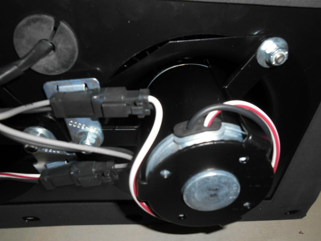 Caterpillar 3085073 - 3106058 - Cấp nhiệt/ Thông gió cho Máy móc xây dựng: hình 4 Caterpillar 3085073 - 3106058 - Cấp nhiệt/ Thông gió cho Máy móc xây dựng: hình 4