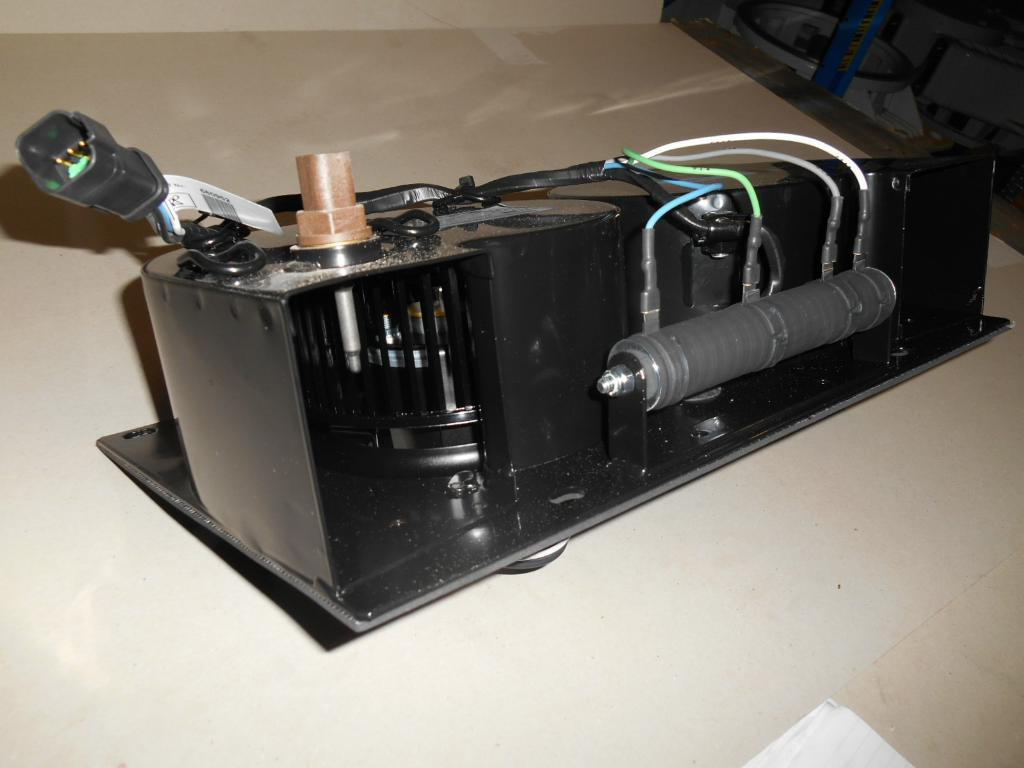 Caterpillar 3085073 - 3106058 - Cấp nhiệt/ Thông gió cho Máy móc xây dựng: hình 3 Caterpillar 3085073 - 3106058 - Cấp nhiệt/ Thông gió cho Máy móc xây dựng: hình 3