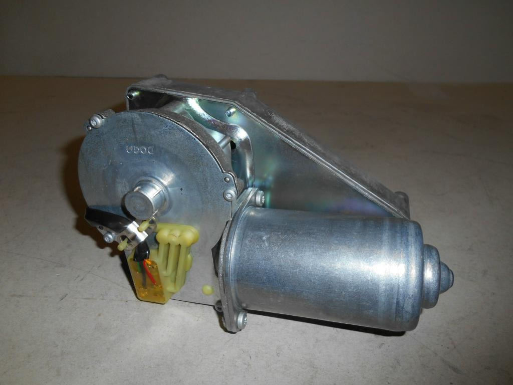 Caterpillar 3305061 - - Cần gạt nước cho Máy móc xây dựng: hình 1 Caterpillar 3305061 - - Cần gạt nước cho Máy móc xây dựng: hình 1