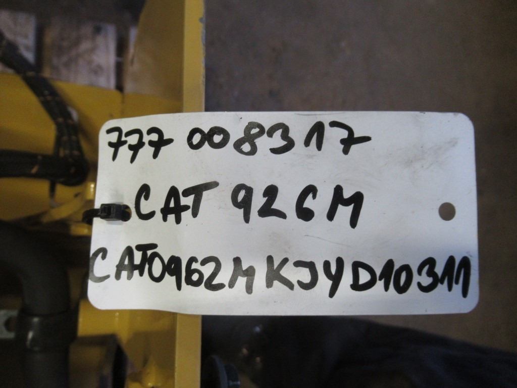 Caterpillar 962M - - Hệ thống xả cho Máy móc xây dựng: hình 5 Caterpillar 962M - - Hệ thống xả cho Máy móc xây dựng: hình 5