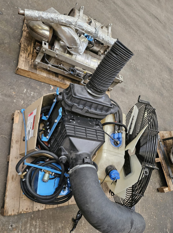 Cummins QSB6.7 - Động cơ cho Máy móc xây dựng: hình 4 Cummins QSB6.7 - Động cơ cho Máy móc xây dựng: hình 4