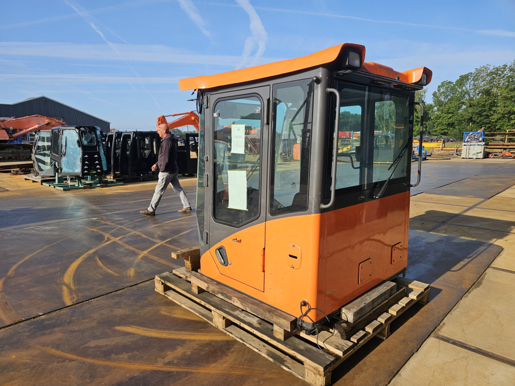 Doosan 220101-00229T - 220101-00229X - Cabin cho Máy móc xây dựng: hình 5 Doosan 220101-00229T - 220101-00229X - Cabin cho Máy móc xây dựng: hình 5