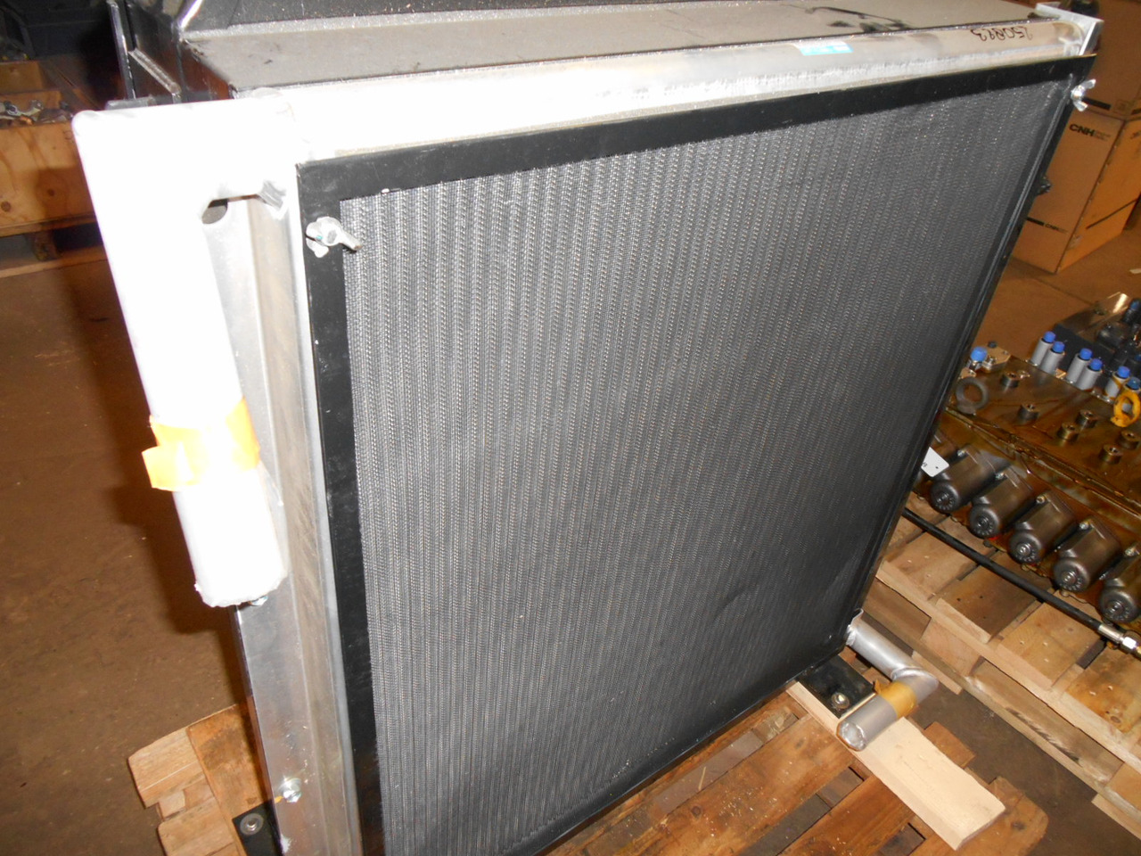 Kobelco YN05P00024S002 - Bộ làm mát dầu cho Máy móc xây dựng: hình 3 Kobelco YN05P00024S002 - Bộ làm mát dầu cho Máy móc xây dựng: hình 3