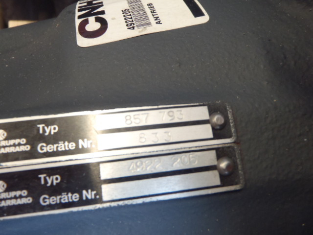 New Holland 4922205 - Bộ vi sai cho Máy móc xây dựng: hình 3 New Holland 4922205 - Bộ vi sai cho Máy móc xây dựng: hình 3