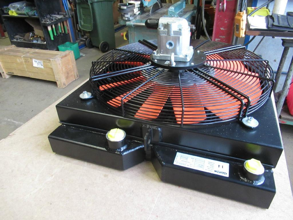 New Holland 6559577 - Bộ tản nhiệt cho Máy móc xây dựng: hình 2 New Holland 6559577 - Bộ tản nhiệt cho Máy móc xây dựng: hình 2