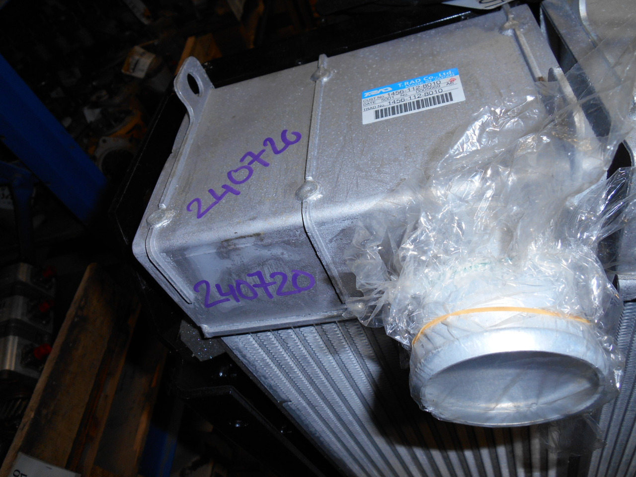 New Holland LC05P00043S003 - Bộ làm mát liên hợp cho Máy móc xây dựng: hình 2 New Holland LC05P00043S003 - Bộ làm mát liên hợp cho Máy móc xây dựng: hình 2