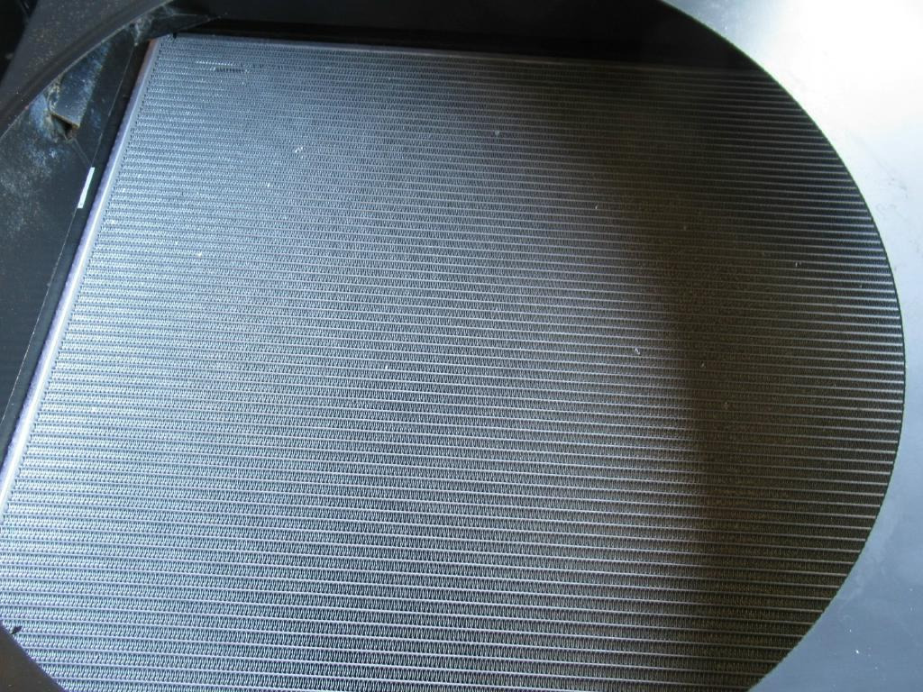 New Holland YN05P00034S001 - 87339771 - Bộ tản nhiệt cho Máy móc xây dựng: hình 5 New Holland YN05P00034S001 - 87339771 - Bộ tản nhiệt cho Máy móc xây dựng: hình 5