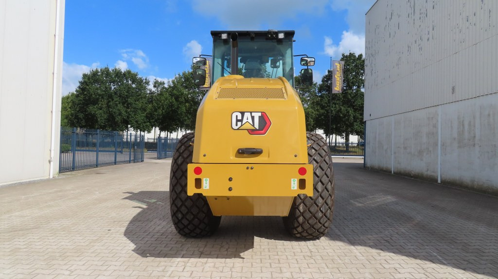 Caterpillar CS13 - Máy đầm: hình 3 Caterpillar CS13 - Máy đầm: hình 3
