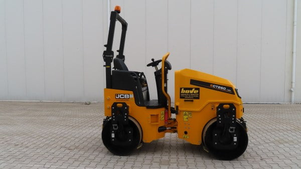 JCB CT 260-120 - Máy lăn đường: hình 1 JCB CT 260-120 - Máy lăn đường: hình 1