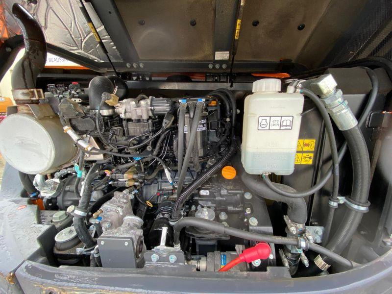 Doosan DX 85 R - Máy xúc bánh xích: hình 4 Doosan DX 85 R - Máy xúc bánh xích: hình 4