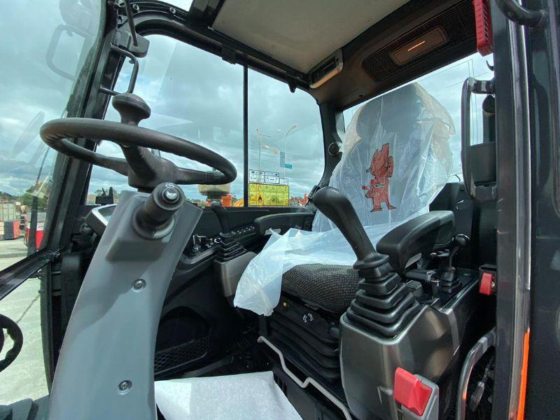 Doosan DX57W - Máy xúc bánh lốp: hình 5 Doosan DX57W - Máy xúc bánh lốp: hình 5
