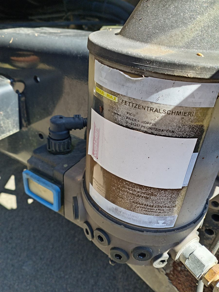 Mercedes-Benz Kamag / Wiesel / WBH25 / KB3237 - Xe chở container/ Xe tải hoán đổi thân: hình 5 Mercedes-Benz Kamag / Wiesel / WBH25 / KB3237 - Xe chở container/ Xe tải hoán đổi thân: hình 5