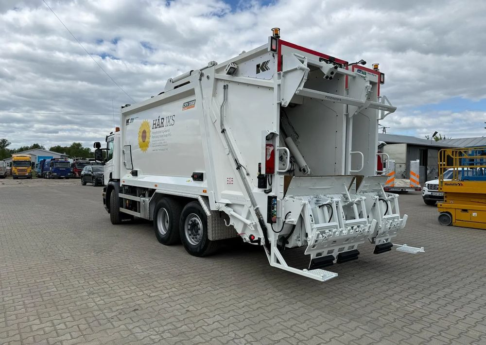 Scania P410 dwukomorowa segregacja - Xe tải chở rác: hình 3 Scania P410 dwukomorowa segregacja - Xe tải chở rác: hình 3