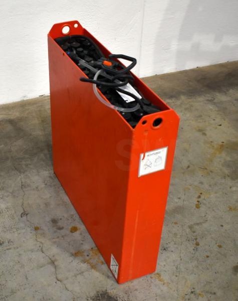 GRUMA 24 Volt 2 PzB 200 Ah - Ắc quy: hình 2 GRUMA 24 Volt 2 PzB 200 Ah - Ắc quy: hình 2