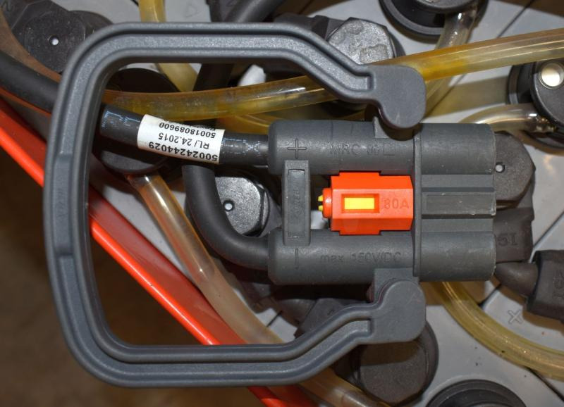 GRUMA 24 Volt 3 PzB 225 Ah - Ắc quy: hình 3 GRUMA 24 Volt 3 PzB 225 Ah - Ắc quy: hình 3
