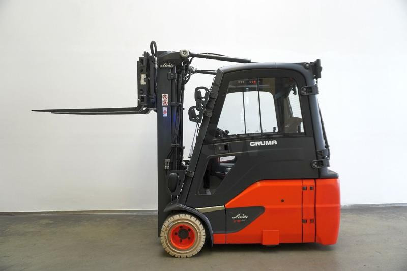 Linde E 18 L EVO 386-02 - Xe nâng điện: hình 4 Linde E 18 L EVO 386-02 - Xe nâng điện: hình 4