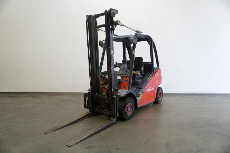Linde H 25 D 392 - Xe nâng diesel: hình 1 Linde H 25 D 392 - Xe nâng diesel: hình 1