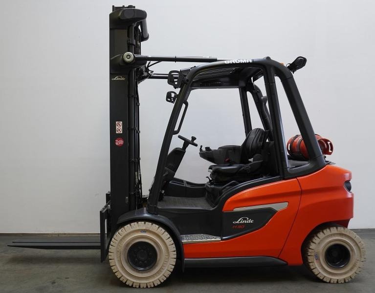 Linde H 30 T 1202 - Xe nâng gas: hình 5 Linde H 30 T 1202 - Xe nâng gas: hình 5