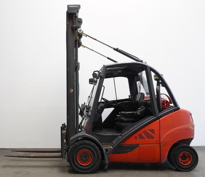 Linde H 30 T EVO 393-02 - Xe nâng gas: hình 4 Linde H 30 T EVO 393-02 - Xe nâng gas: hình 4