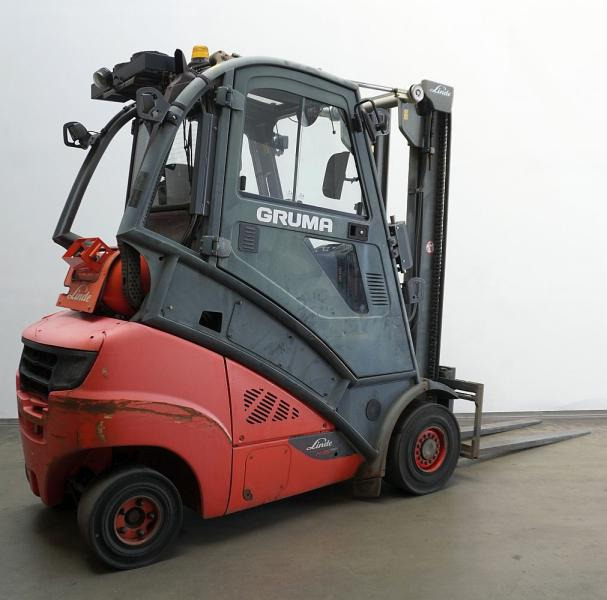Linde H 35 T EVO 393-02 - Xe nâng gas: hình 2 Linde H 35 T EVO 393-02 - Xe nâng gas: hình 2