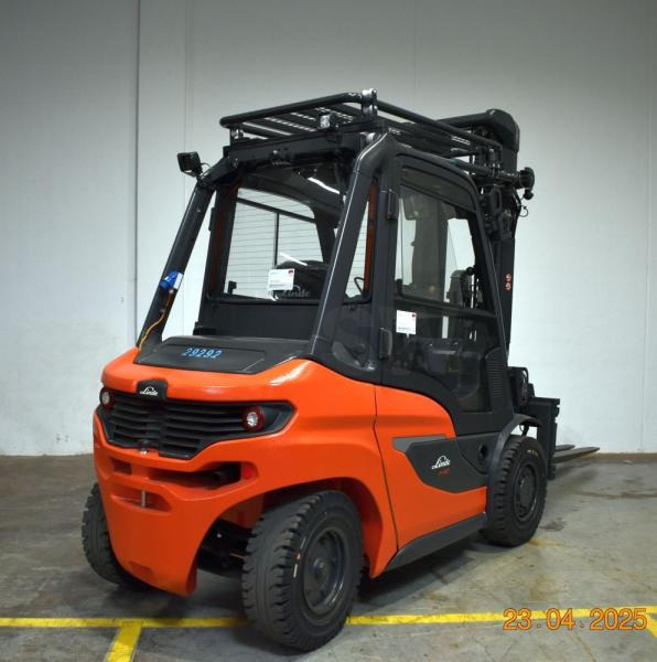 Linde H 40 D/600 1204-01 - Xe nâng diesel: hình 2 Linde H 40 D/600 1204-01 - Xe nâng diesel: hình 2